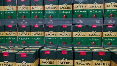 przed świętami i po świętach. duże opakowanie dobrej kawy za 13,99 zł