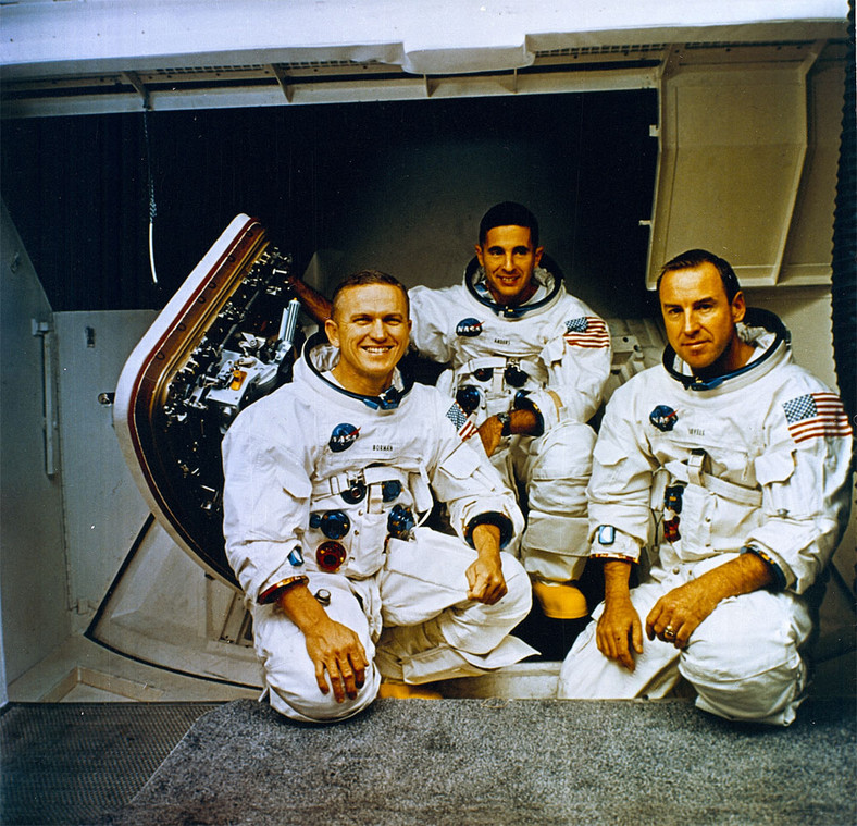 Załoga Apollo 8