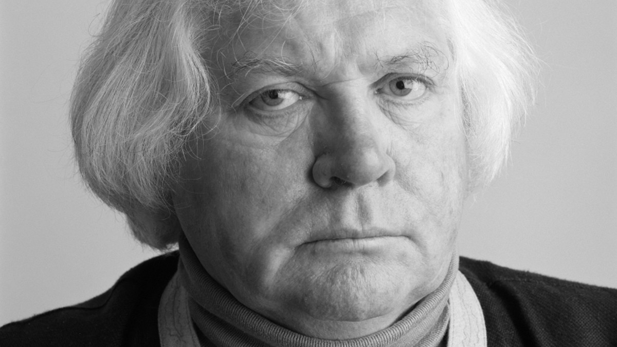 Brytyjski reżyser Ken Russell zmarł w niedzielę w wieku 84 lat — poinformowali w poniedziałek jego syn i przyjaciel.