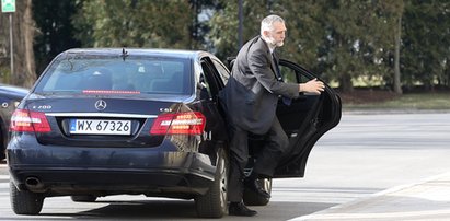 Wynajmą limuzynę dla ministra. Miesięcznie to aż...