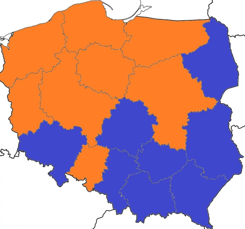 Podział władzy w sejmikach wojewódzkich w 2018 r. (kolor niebieski – PiS, kolor pomarańczowy – opozycja).