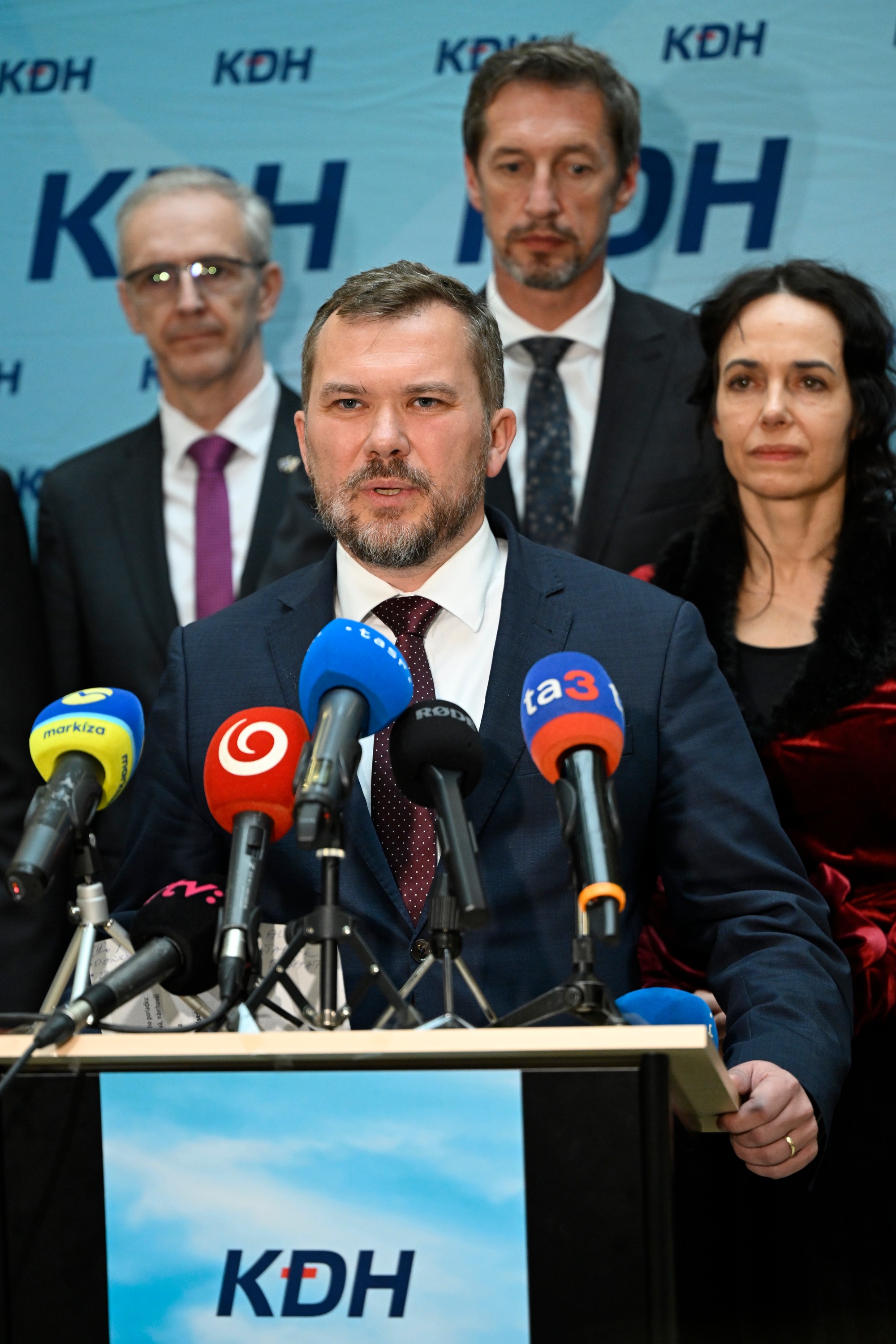 Podpredseda KDH Viliam Karas.