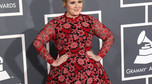 Adele w barokowej sukience