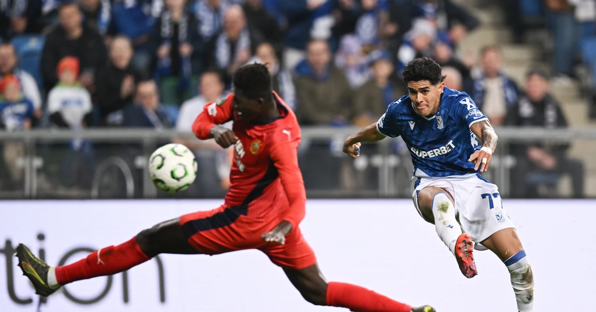 Liga Konferencji. Efektowny start Lecha Poznań. Znokautował rywala już przed przerwą
