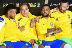 FIFA ogłosiła, że kluby nie muszą zwalniać południowoamerykańskich piłkarzy na mecze reprezentacji