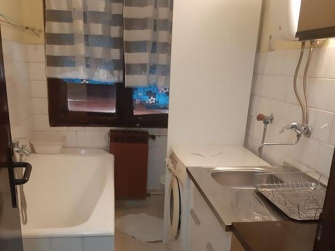 Stan u Užicu gde su WC i kuhinja ista prostorija