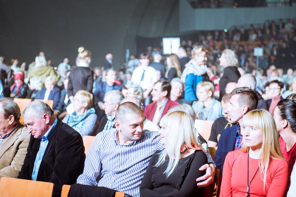 Koncert Mireille Mathieu - zdjęcia publiczności / Wrocław - Hala Stulecia