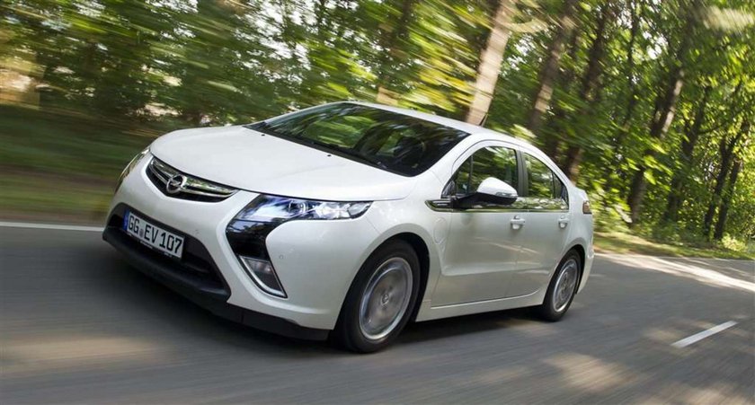 Opel Ampera samochodem roku