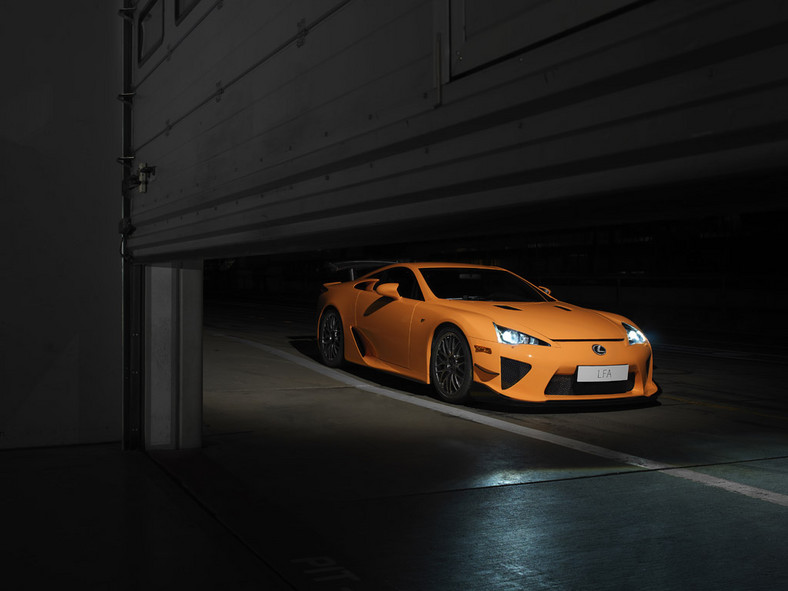 Lexus LFA Nurburgring Package: samochód z piekła rodem