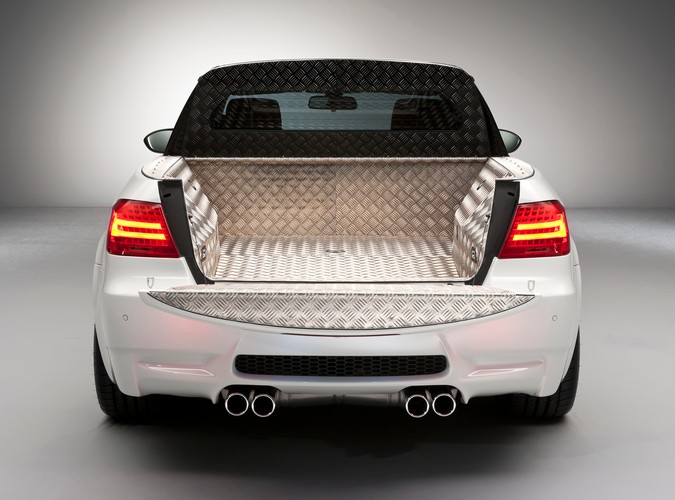 Pierwszy na świecie pickup o sportowych osiągach został stworzony w najściślejszej tajemnicy w centrum rozwoju BMW M GmbH