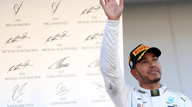 Lewis Hamilton /Fotó: MTI - EPA/Franck Robichon