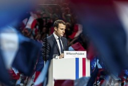 Emmanuel Macron addresses supporters