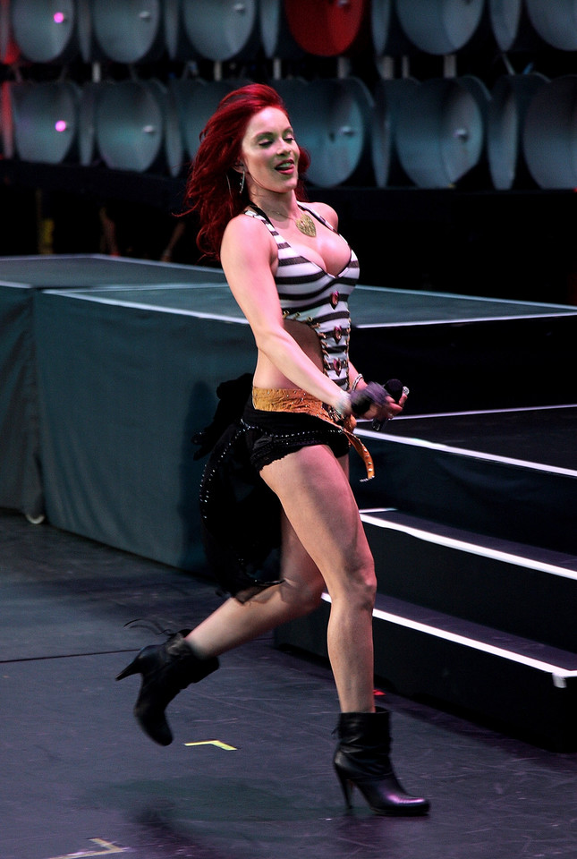 Carmit Bachar z Pussycat Dolls