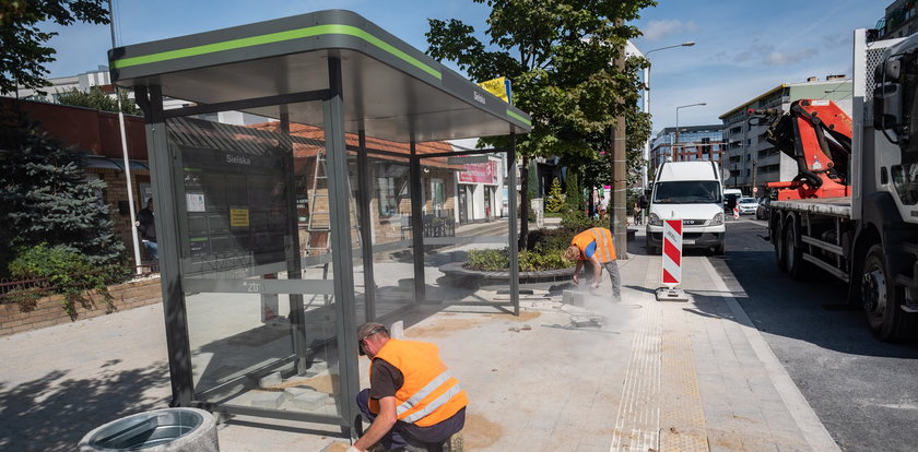 Będzie się wsiadało wygodniej. Nowy przystanek!