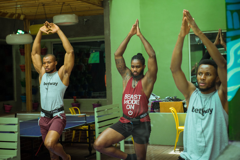 Housemates were treated to an afternoon of Yoga [BHM]