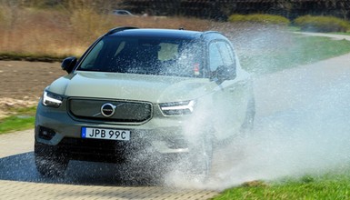 Nowe Volvo XC40 Recharge już w Polsce. Tak Szwedzi kasują silnik spalinowy