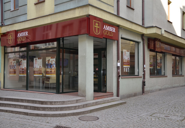 KNF wygrała w sądzie z Amber Gold