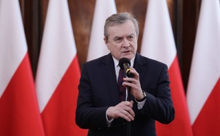 Ukraiński minister: Wznowienie ekshumacji zależy od polskiej ustawy. Gliński 'wyraża zaniepokojenie'