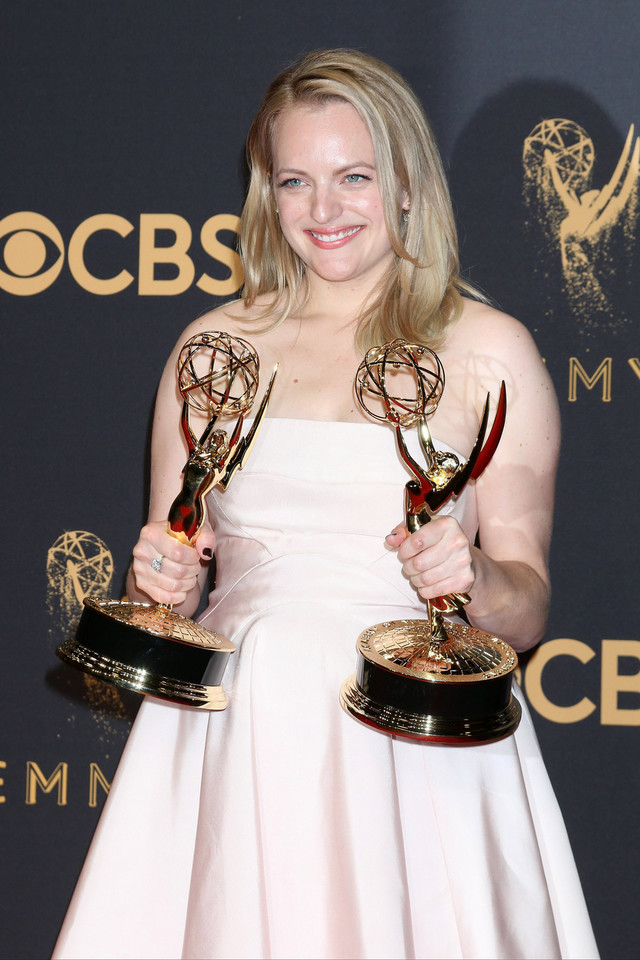 Emmy 2017: gwiazdy na czerwonym dywanie