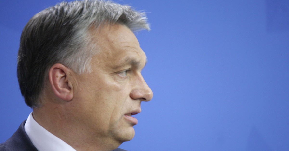 To on inspirował Trumpa, a dziś jego władza się chwieje. Swój kraj zmienił nie do poznania