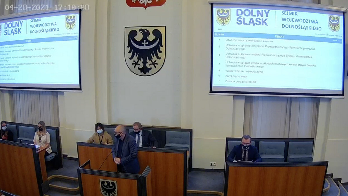 Wrocław. PiS obronił przewodniczącego sejmiku dolnośląskiego. Porażka opozycji