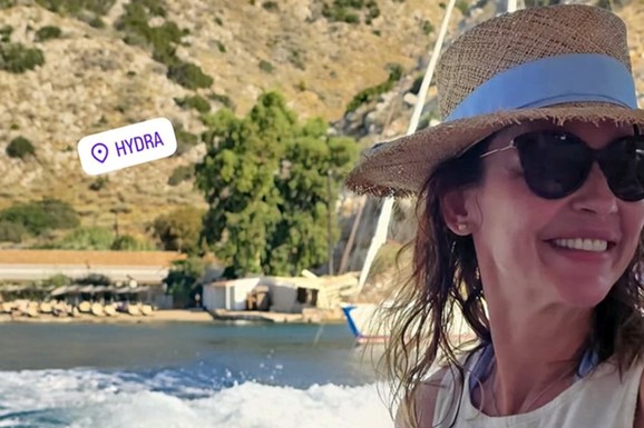 "Možeš da se zabavljaš sa raznim tipovima, važno je sa kim praviš dete": Marijana Mićić dugo krila muža, a sada pokazala kako uživaju na letovanju: Sa ćerkicom  pozirala na jahti