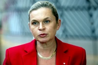 O jedną gałkę za daleko. Pezda: Czerwony pasek nic nie znaczy? Pasek znaczy wszystko