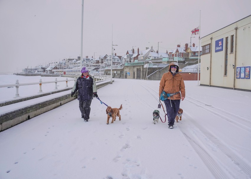 Sneg u Bridlingtonu u Jorkširu, 20. novembar 2025.