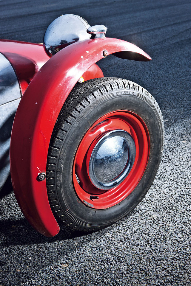 Lotus Seven S2