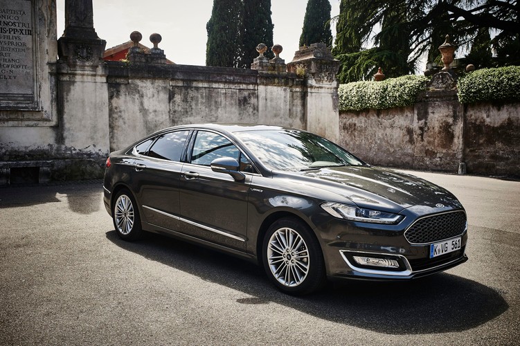 Ford mondeo vignale
