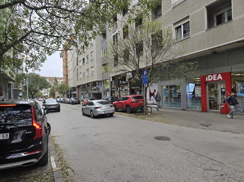 Ulica u kojoj je napadnut mladić u Novom Sadu