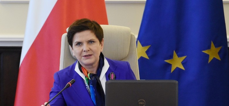 Wypadek i szpital dały jej w kość... Niekorzystna metamorfoza Beaty Szydło. FOTO