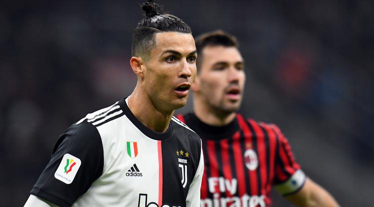 Cristiano Ronaldo az AC Milan elleni olasz kupa meccsen február 13-án Milánóban
