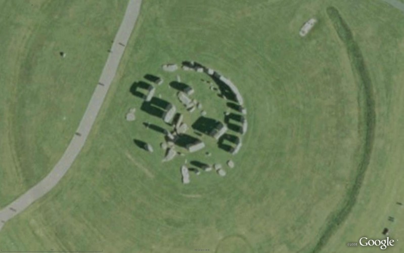 Jeden z cudów średniowiecza. Kamienny krąg Stonehenge