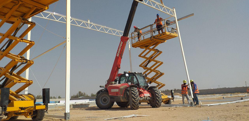 Leutar.net Srbi u pustinji Saudijske Arabije: Ja za svoju decu više nisam tata, nego onaj što šalje novac