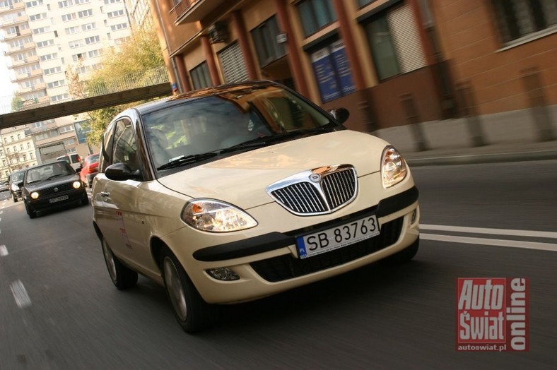 Lancia Ypsilon