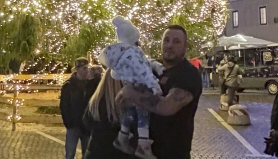 Filip Car sa ćerkom