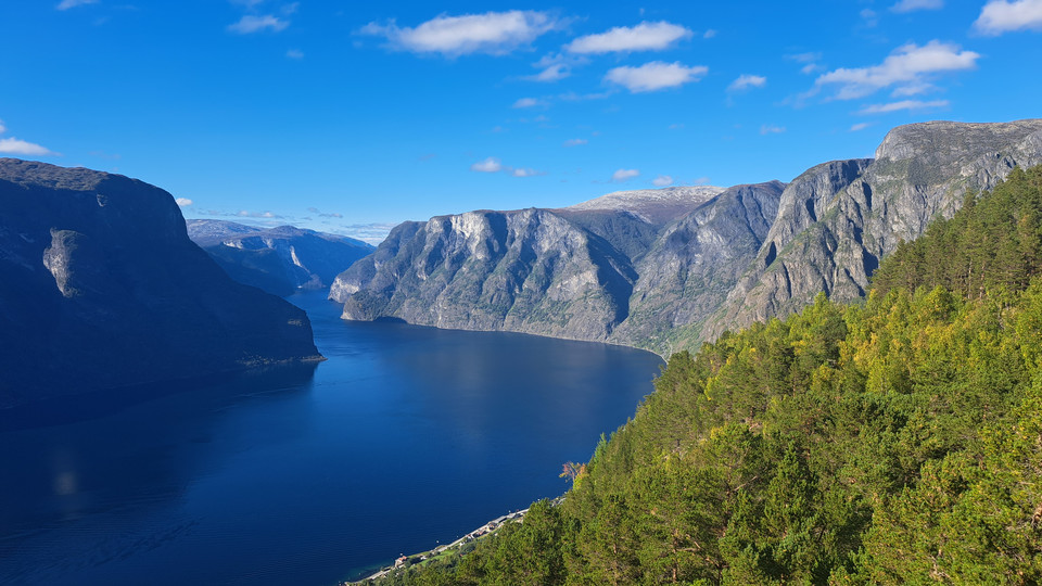 Rejs po Aurlandsjorden i Nærøyfjorden