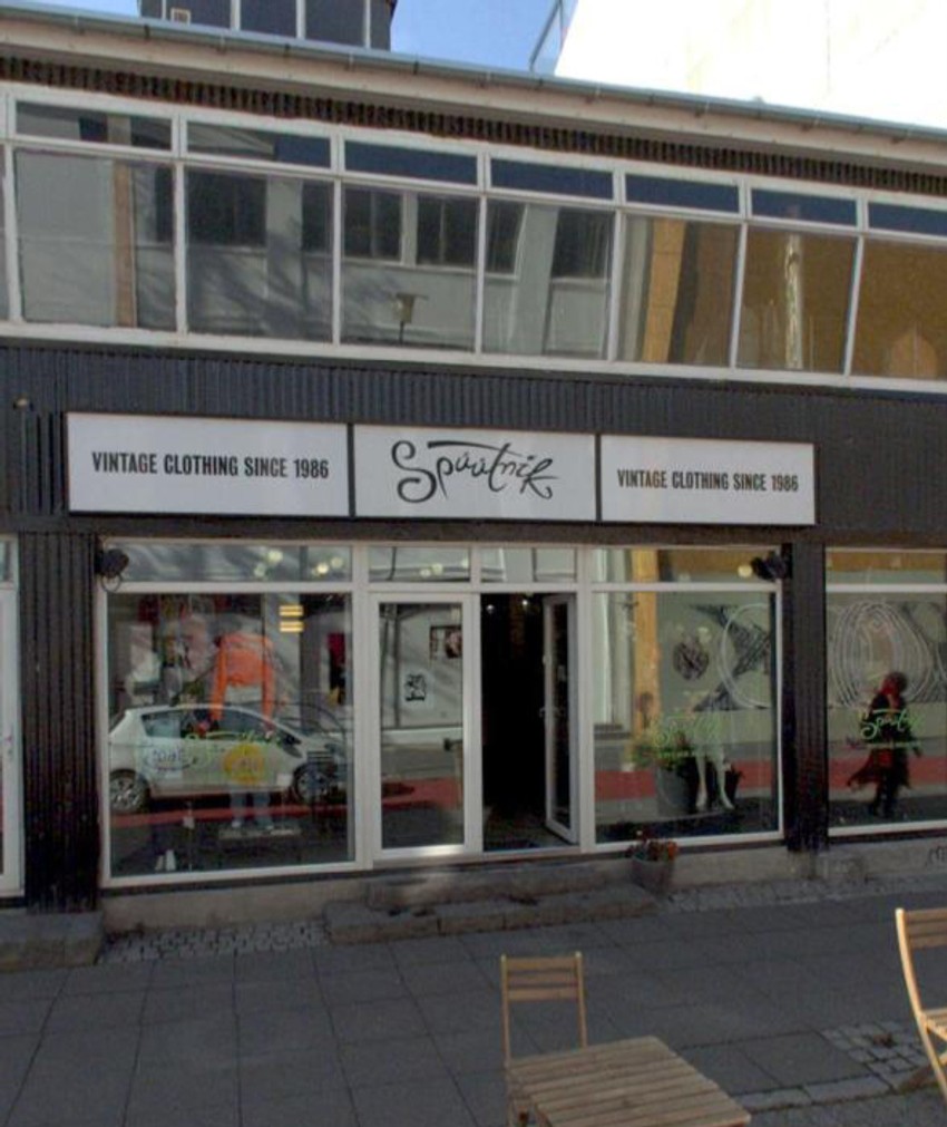 Radnja sa vintidž garderobom na Islandu