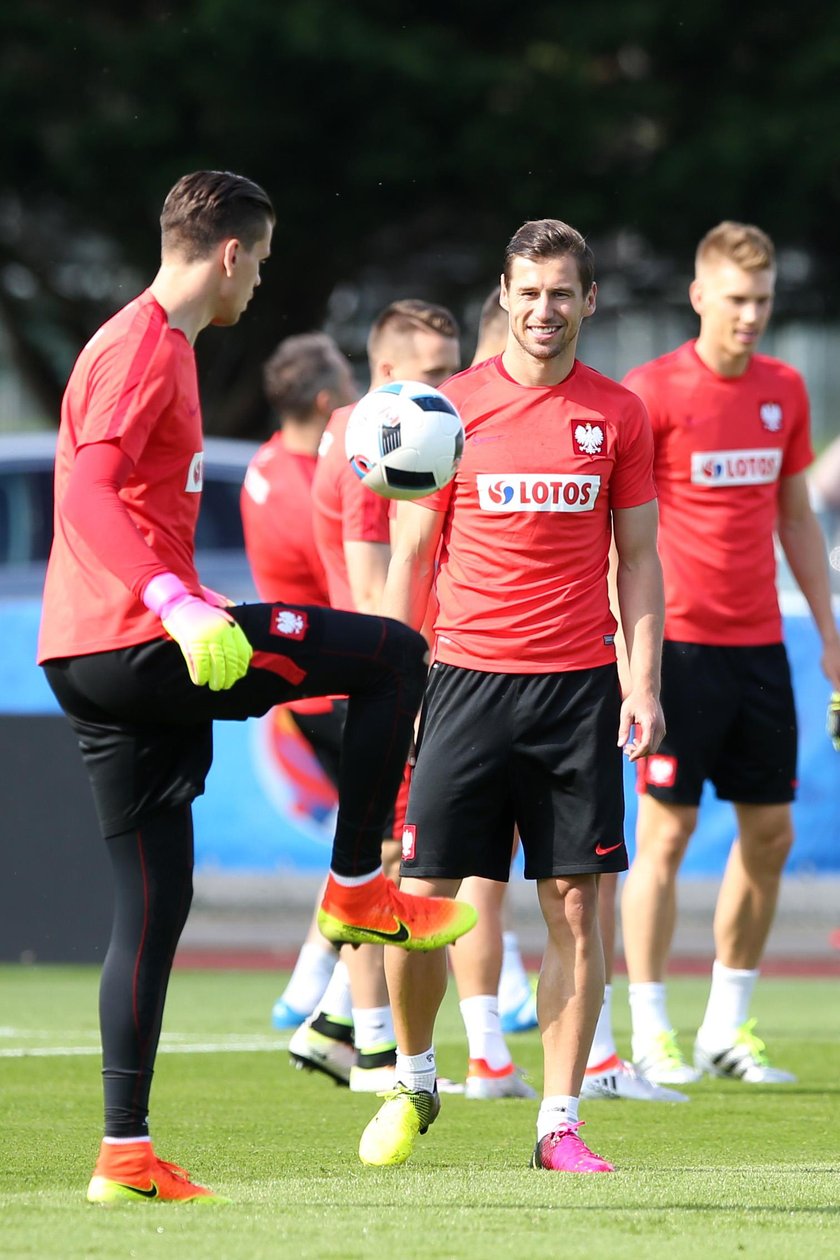 Szczęsny i Krychowiak odpoczywają przed kadrą 