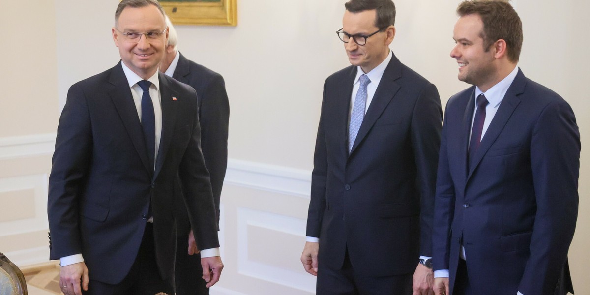 Prezydent Andrzej Duda, premier Mateusz Morawiecki i rzecznik rządu Rafał Bochenek.