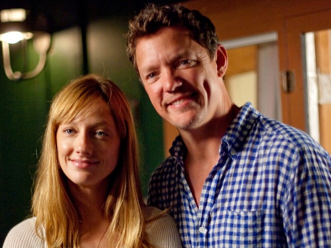 'Spadkobiercy' to dzieło z perfekcyjne napisanym, inteligentnym scenariuszem (Bartosz Czartoryski, 'Dziennik. Gazeta Prawna')