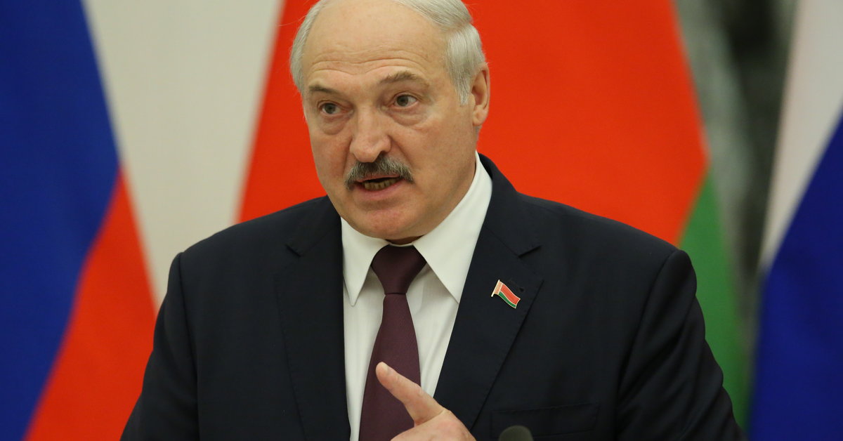 Lukashenka expels Polish diplomats from Belarus