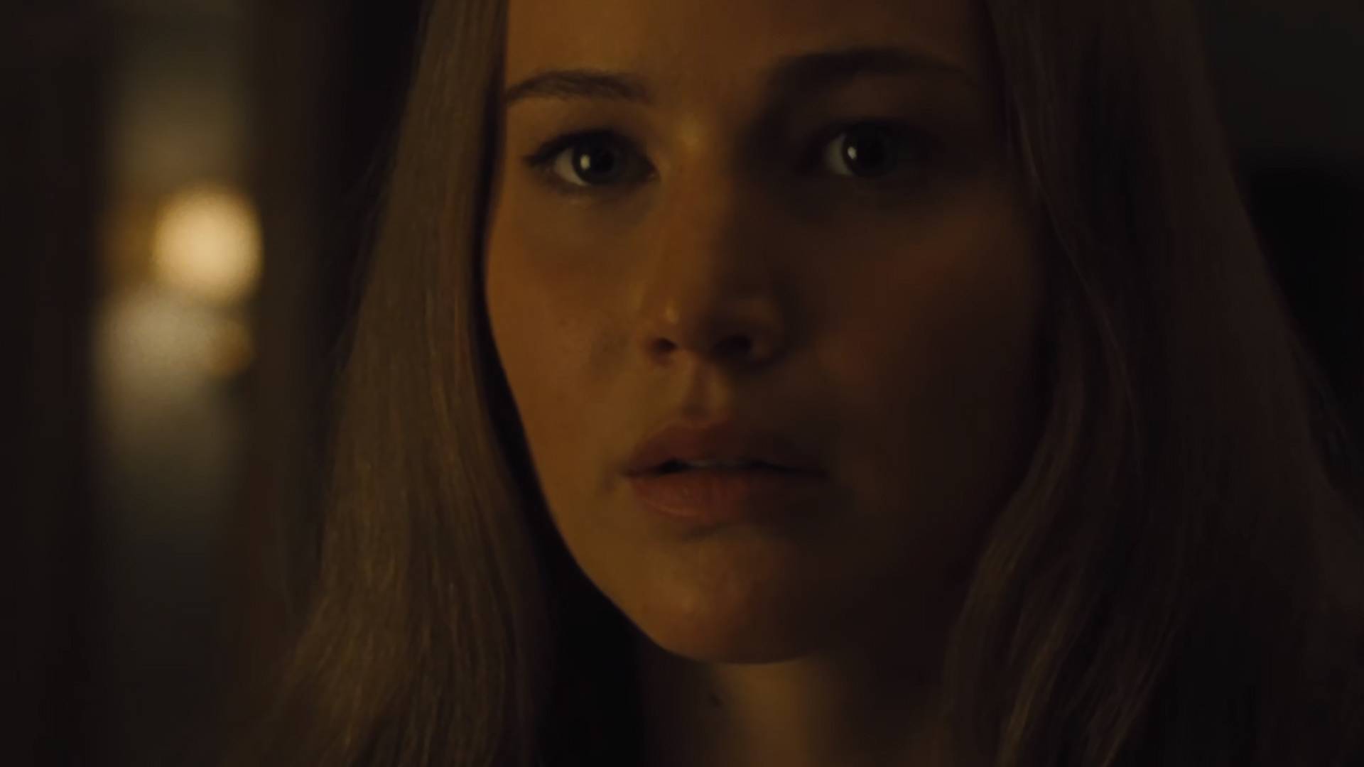 Pojawił się trailer do przyprawiającego o dreszcze "mother!". Tak, gra w nim Jennifer Lawrence