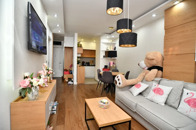 Bivša rijaliti učesnica pozajmila novac za stan na Vračaru, pa kupila još jednu luksuznu nekretninu: Zavirite u njen dom iz snova