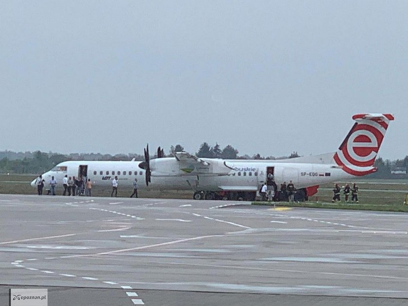 Poznań: awaryjne lądowanie samolotu z Warszawy. Miał zepsuty silnik