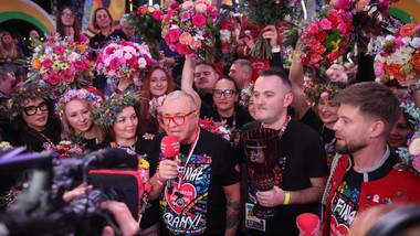 pierwszy taki finał w historii wośp. znamy pierwsze wyniki zbiórki