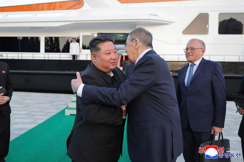 Kim Džong Un i Sergej Lavrov u Vonsanu 12. jula