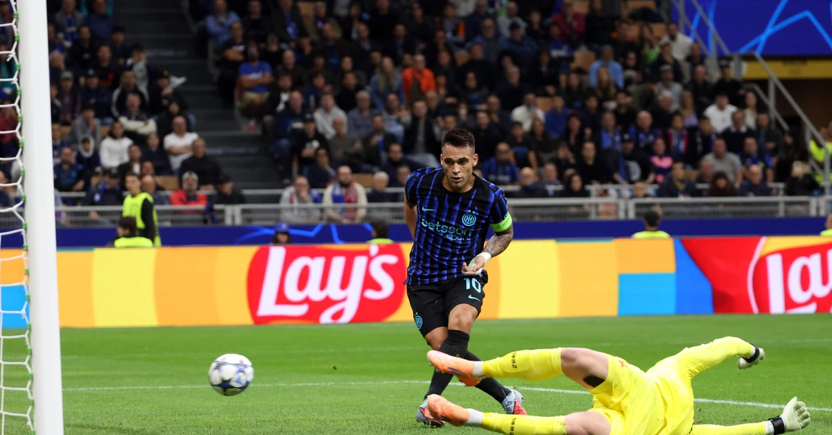 Liga Mistrzów. Katastrofalny błąd bramkarza Slavii Praga. Podarował gola Interowi Mediolan