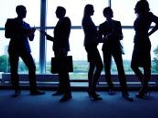 GUS podał dane o zatrudnieniu i wynagrodzeniu Polaków